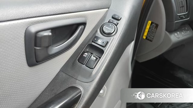 Hyundai The New Grand Starex id 3834283 из Кореи 10