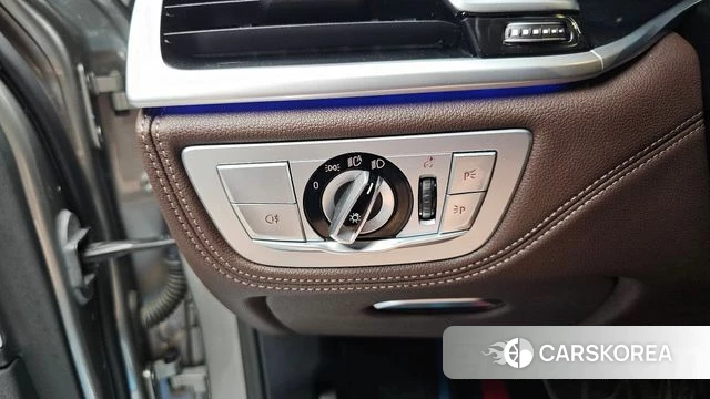 BMW 7 Series (G11) id 4687707 из Кореи 10