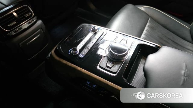 Genesis G90 id 4751095 из Кореи 10
