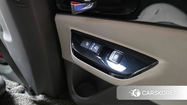 Kia Carnival 4th generation id 4383843 из Кореи 10