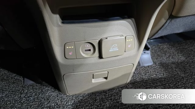 Kia The New Carnival id 3955442 из Кореи 10