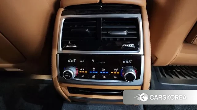 BMW 7 Series (G11) id 3484351 из Кореи 10