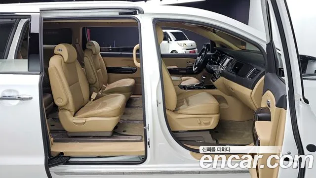 Kia The New Carnival id 2488830 из Кореи 10