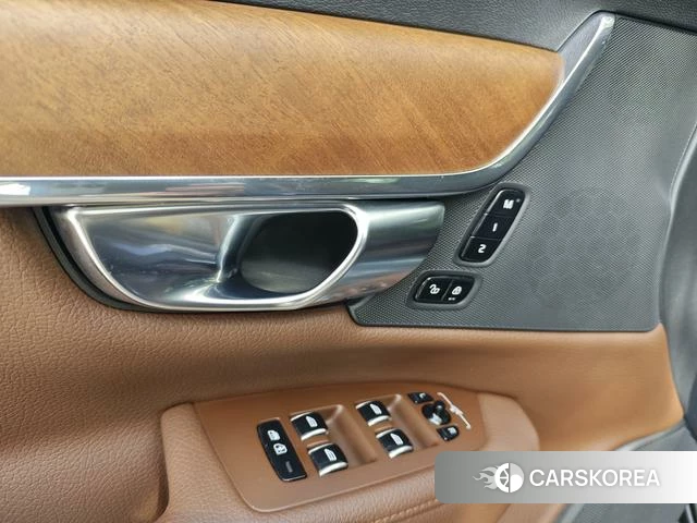 Volvo S90 PHEV id 4214095 из Китая 10