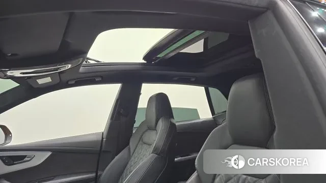 Audi Q8 (4M) id 3759839 из Кореи 10