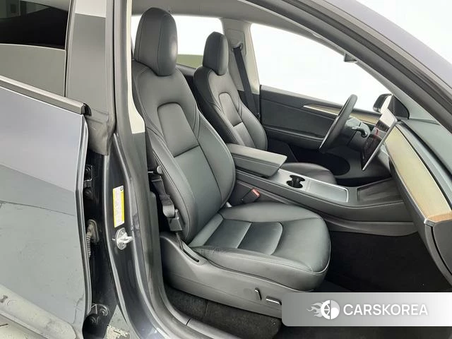 Tesla Model Y id 4253308 из Китая 10