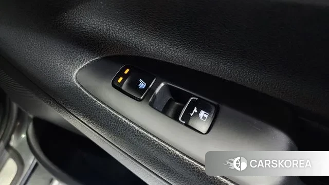 Hyundai Grandeur IG id 3024249 из Кореи 10