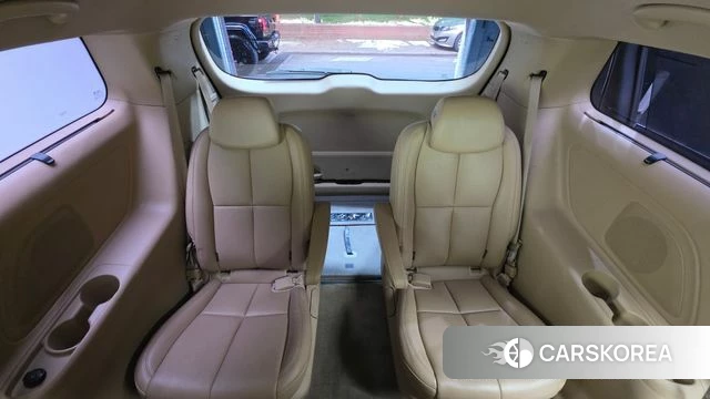 Kia The New Carnival id 4693885 из Кореи 10
