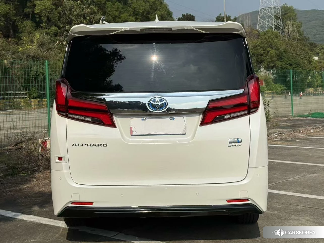 Toyota Elfa id 4467701 из Китая 10