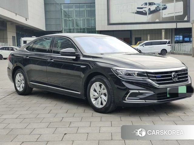 Volkswagen Passat PHEV id 4260222 из Китая 10