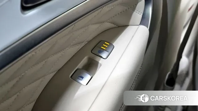 Genesis G70 id 3578788 из Кореи 10