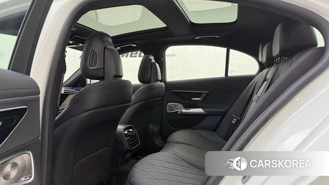 Mercedes-Benz E-Class W214 id 4291758 из Кореи 10