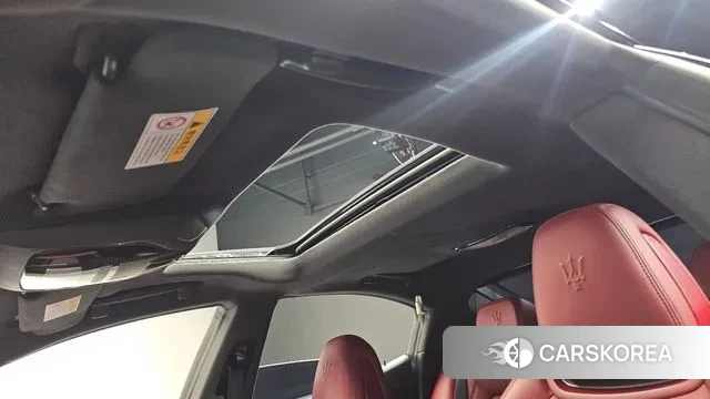 Maserati Ghibli id 3336525 из Кореи 10