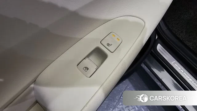 Hyundai The New Grandeur IG Hybrid id 3518926 из Кореи 10