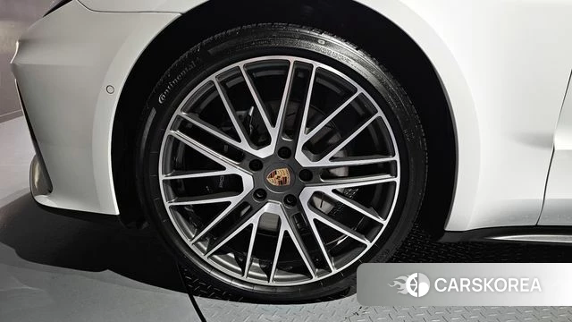 Porsche Panamera (976) id 4280198 из Кореи 10