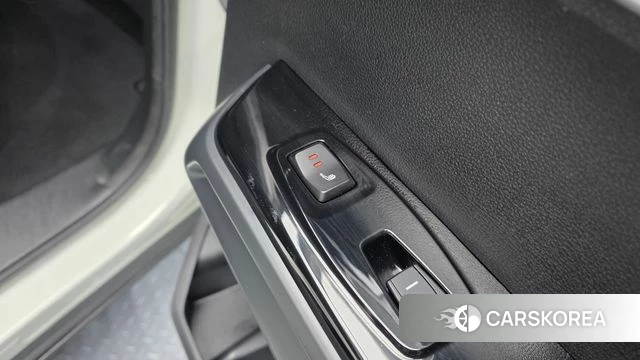 Ssangyong Torres id 3934337 из Кореи 10