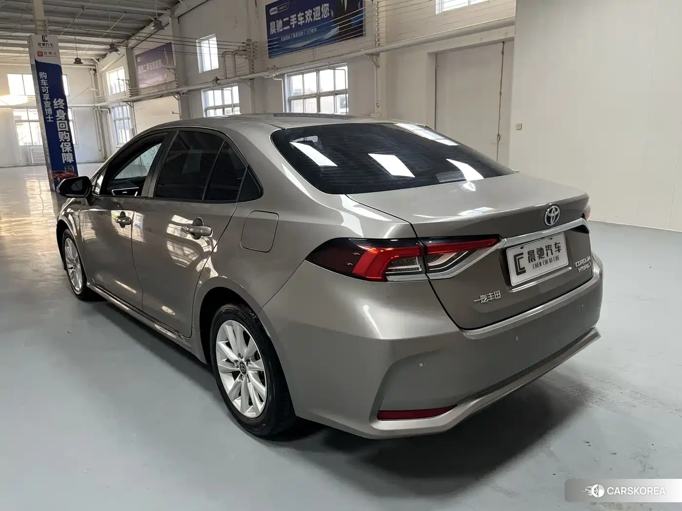 Toyota Corolla id 4547515 из Китая 10