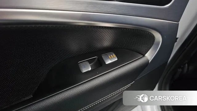 Genesis G70 id 3773153 из Кореи 10