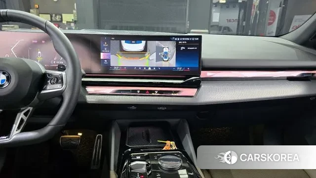 BMW 5 Series (G60) id 3446939 из Кореи 10