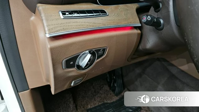 Mercedes-Benz E-Class W213 id 4384532 из Кореи 10