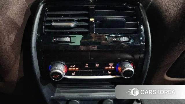 BMW 5 Series (G30) id 3879656 из Кореи 10