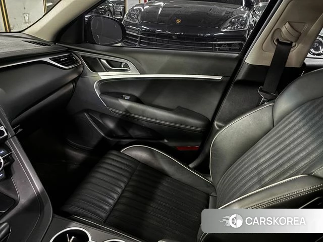 Genesis G70 id 4410969 из Кореи 10
