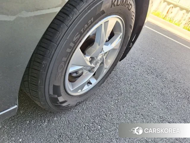 Hyundai Avante (CN7) id 2975486 из Кореи 10