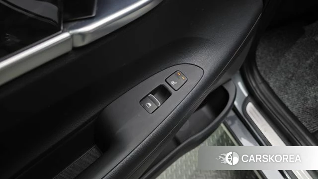 Hyundai Grandeur IG id 4384373 из Кореи 10