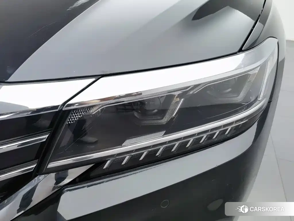 Volkswagen Passat id 4577840 из Китая 10