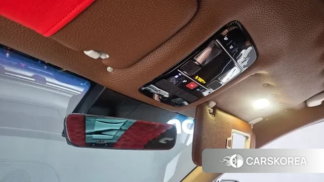 Hyundai Grandeur (GN7) id 3685127 из Кореи 10