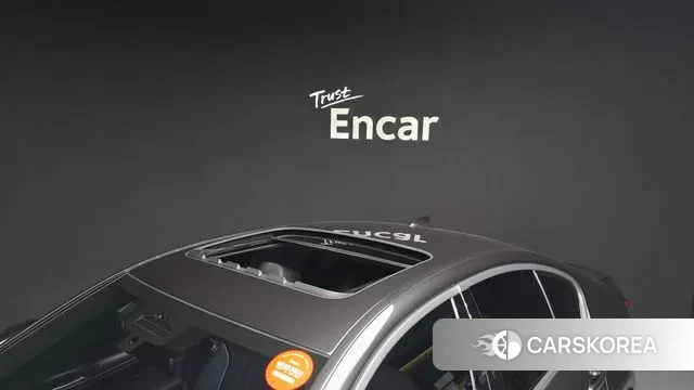 BMW 5 Series (G30) id 3394412 из Кореи 10