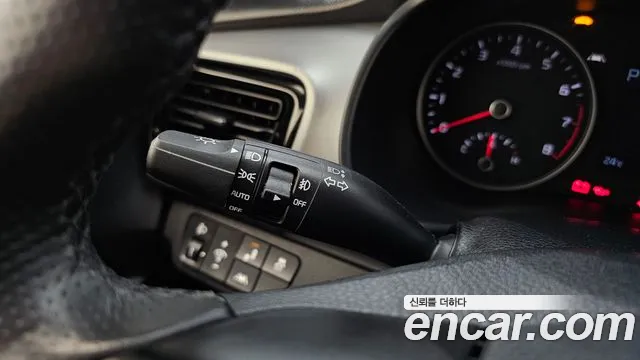 Kia Stonic id 2855690 из Кореи 10