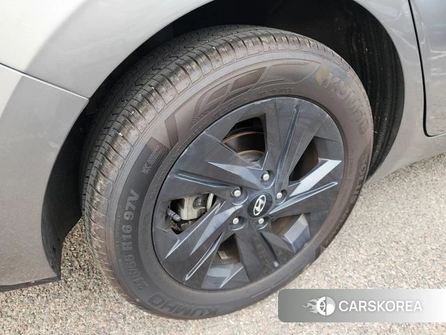 Hyundai Avante Hybrid (CN7) id 4529588 из Кореи 10