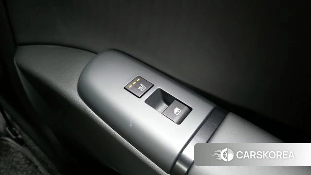 Hyundai Grandeur (GN7) id 3859055 из Кореи 10