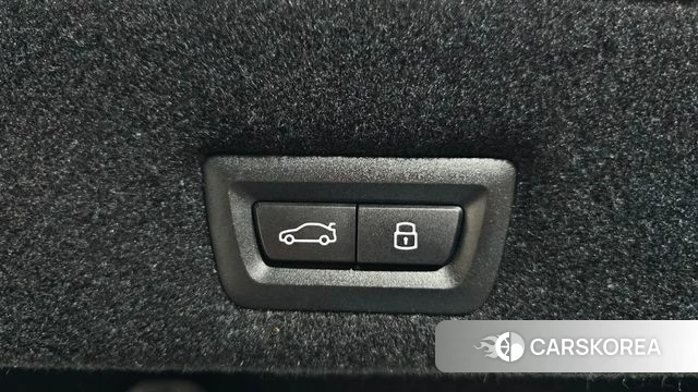 BMW 7 Series (G70) id 4584191 из Кореи 10