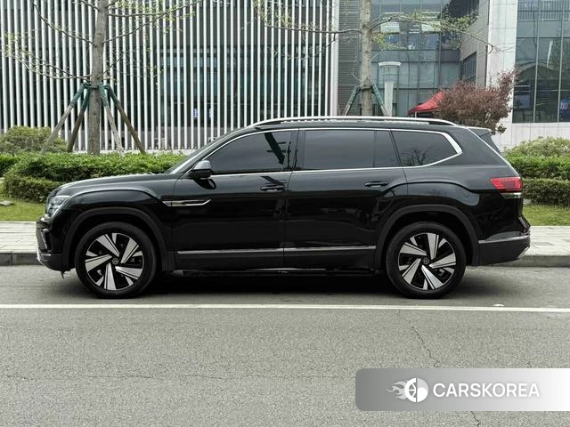 Volkswagen Tourang id 4278020 из Китая 10