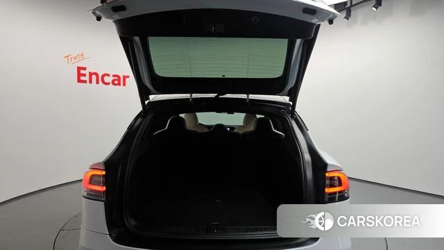 Tesla Model X id 4284186 из Кореи 10