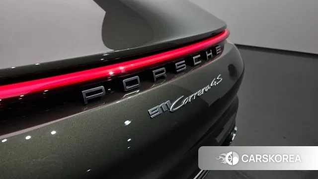 Porsche 911(992) id 3666353 из Кореи 10