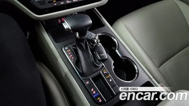 Kia The New Carnival id 2681471 из Кореи 10