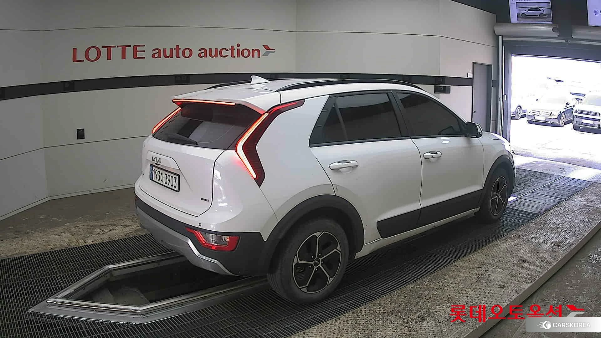 Kia Niro Hybrid id 3875711 из Кореи 10