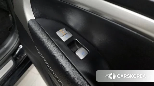 Genesis The New G70 id 3753269 из Кореи 10