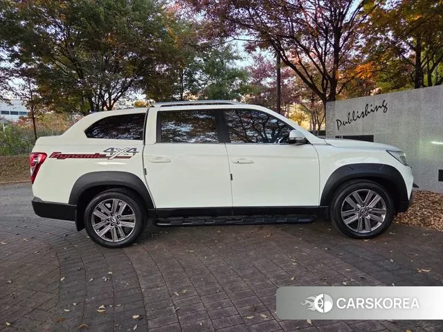 Ssangyong Rexton Sports id 3367667 из Кореи 10