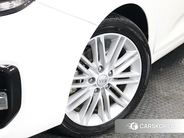 Kia The New Carens id 3325416 из Кореи 10