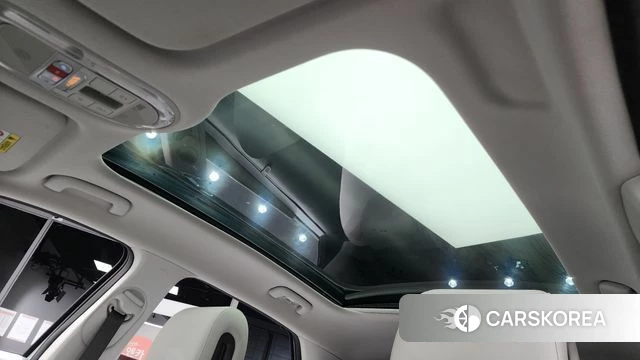 Hyundai Ionic 5 id 3806344 из Кореи 10