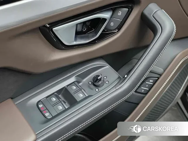 Lamborghini Urus id 3517984 из Кореи 10