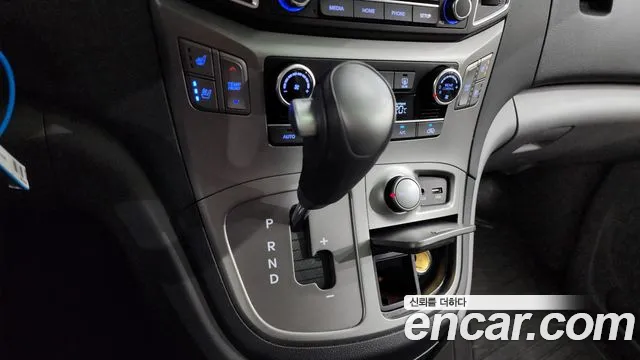 Hyundai The New Grand Starex id 2682057 из Кореи 10