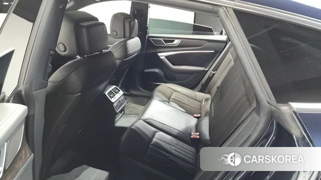 Audi A7 (4K) id 4202814 из Кореи 10