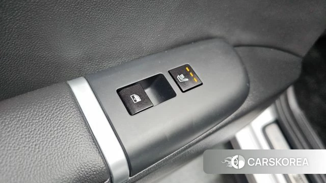 Hyundai Grandeur (GN7) id 4243103 из Кореи 10