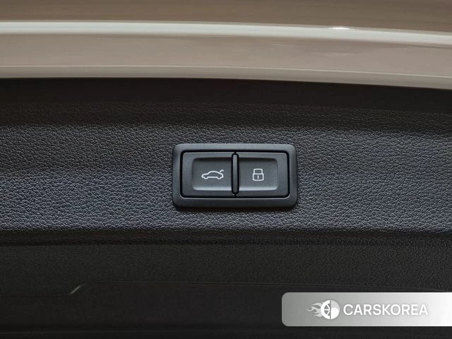 Audi Q3 (F3) id 4462179 из Кореи 10