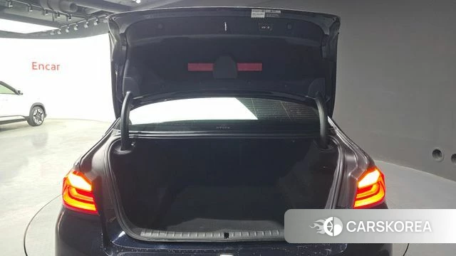 BMW 5 Series (G30) id 3861689 из Кореи 10